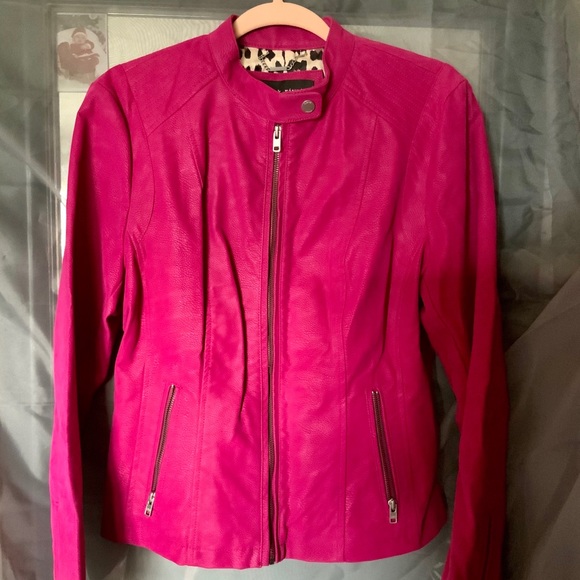 Black Velvet!!! - Picture 1 of 6